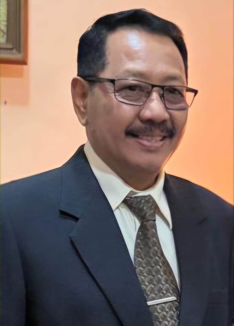 “Jangan Hanya Mencetak Anak Pintar” Menyiapkan Generasi Masa Depan melalui Sekolah Berwawasan Kebangsaan Sangatlah Penting