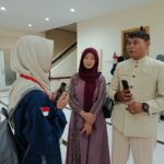 Kebahagiaan Orang Tua Warnai Momen Wisuda Universitas Gema 45